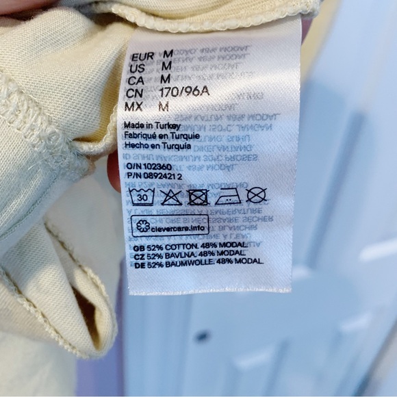 H&M Sleeveless Should Pad Tank Light Yellow Sz M - Picture 6 of 7